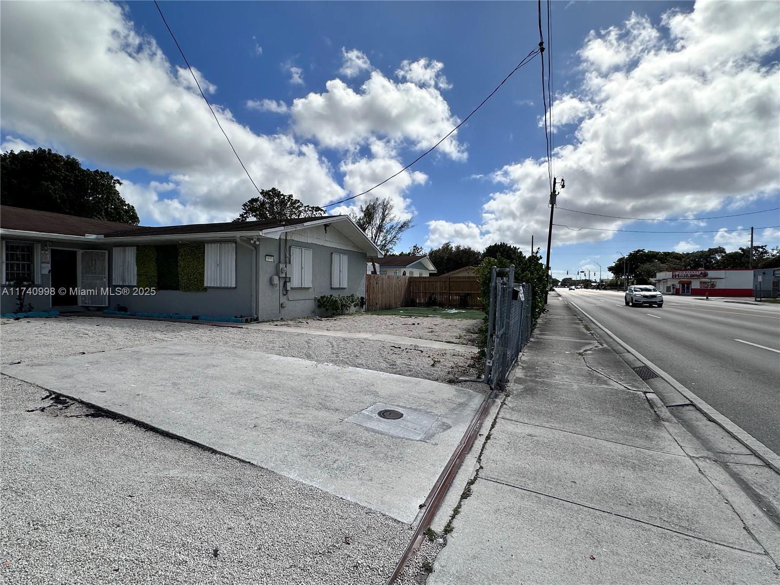 5895 NW 12th Ave, Miami, Florida image 41