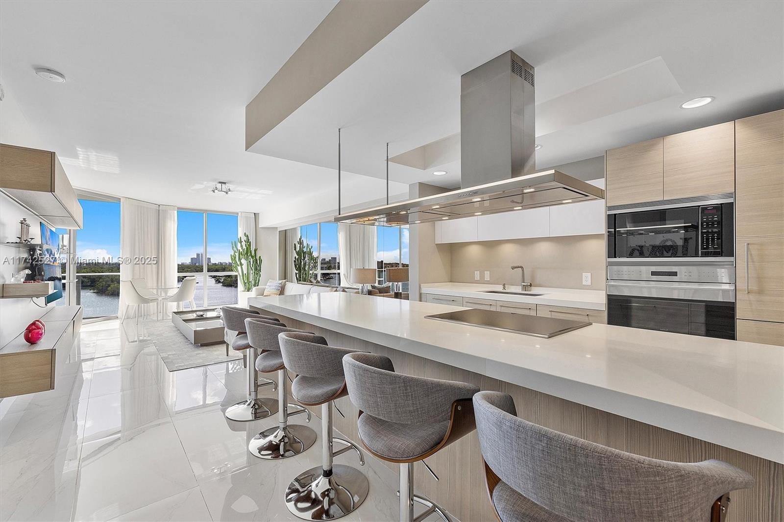 17111 Biscayne Blvd #706, North Miami Beach, Florida image 9