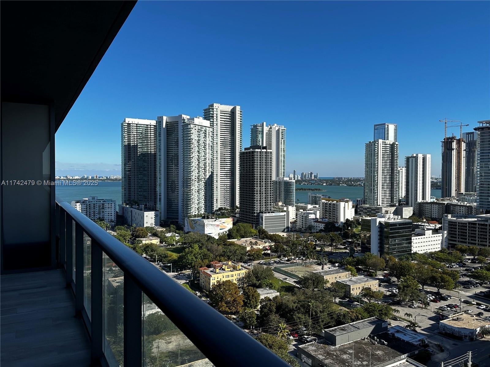 121 NE 34th St #2403, Miami FL 33137