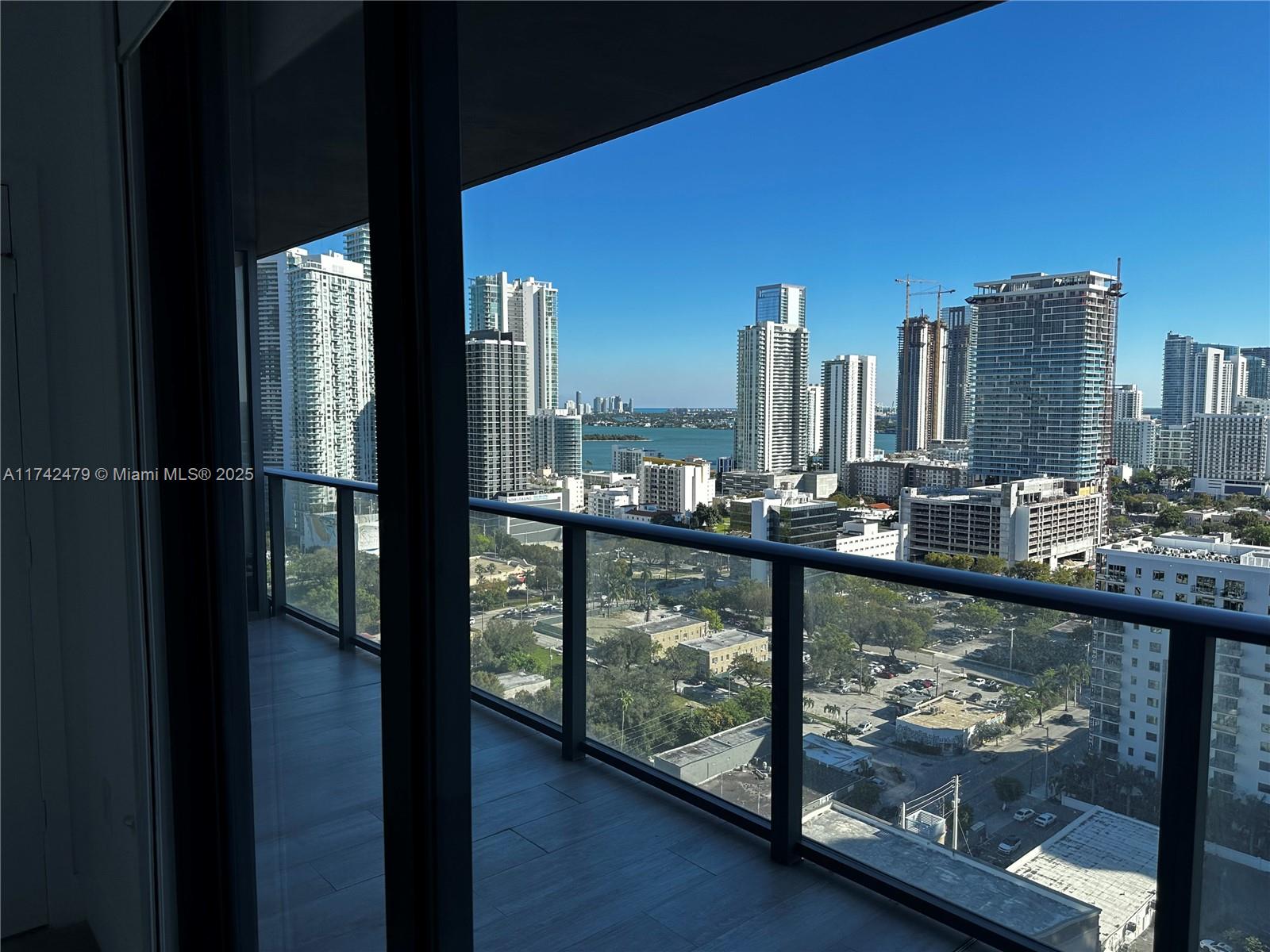 121 NE 34th St #2403, Miami FL 33137