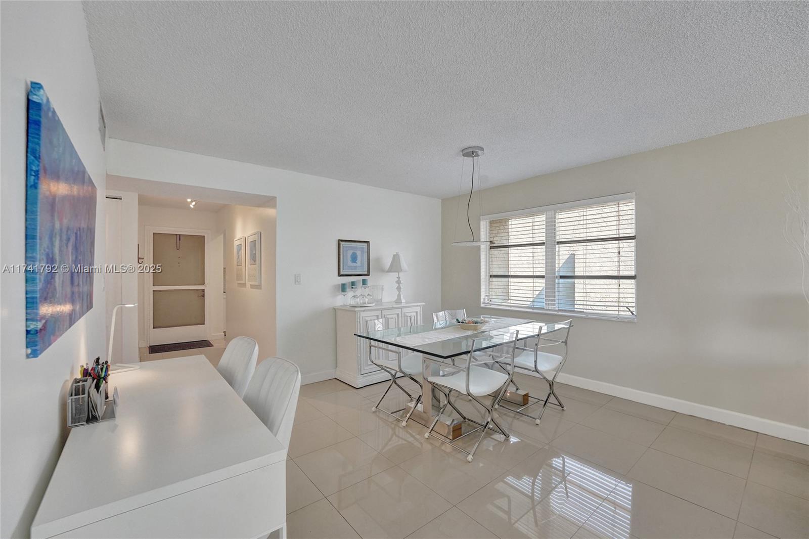 6080 NW 44th St #401, Lauderhill, Florida image 15