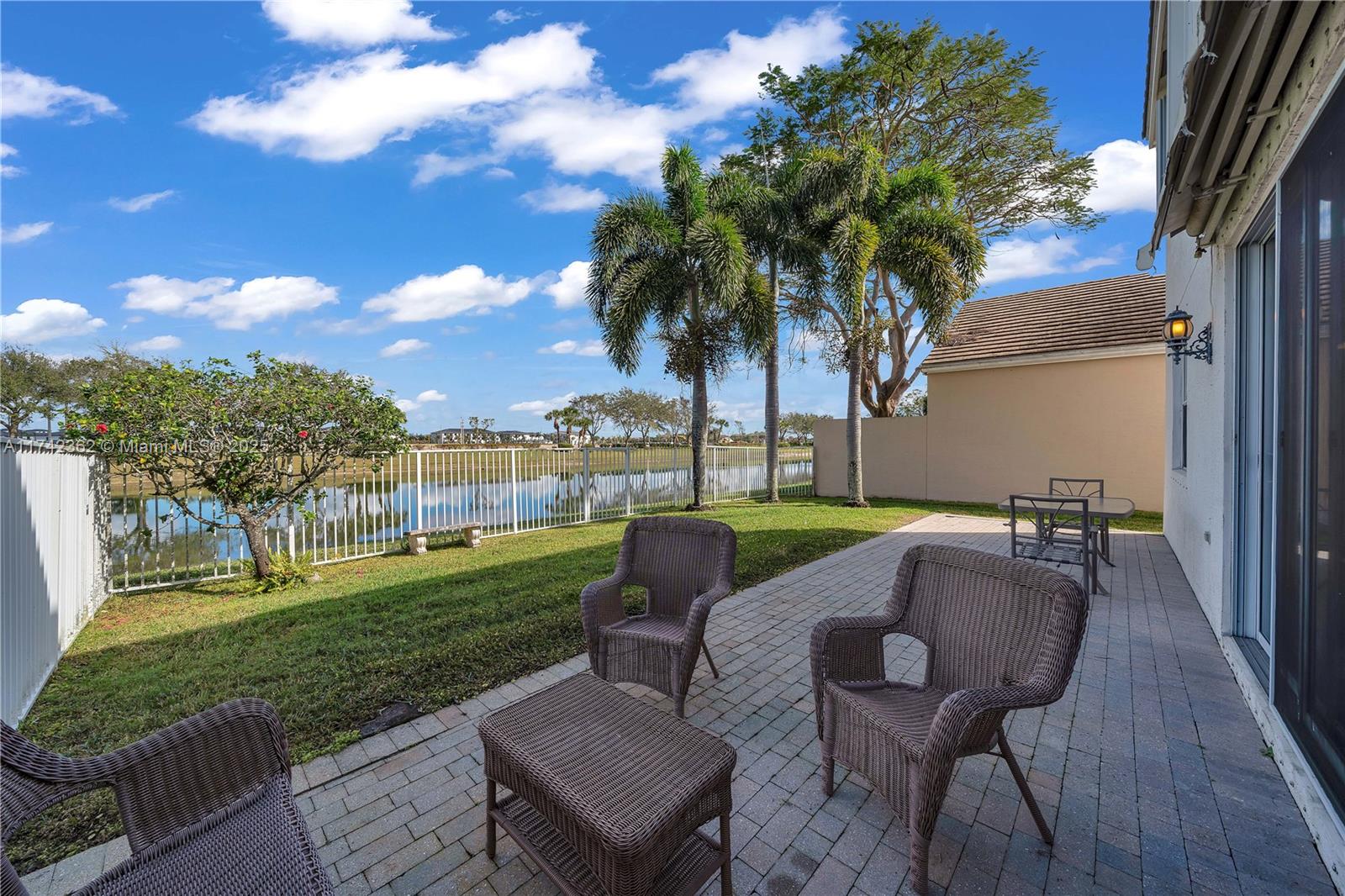 207 Berenger Walk, Royal Palm Beach, Florida image 43