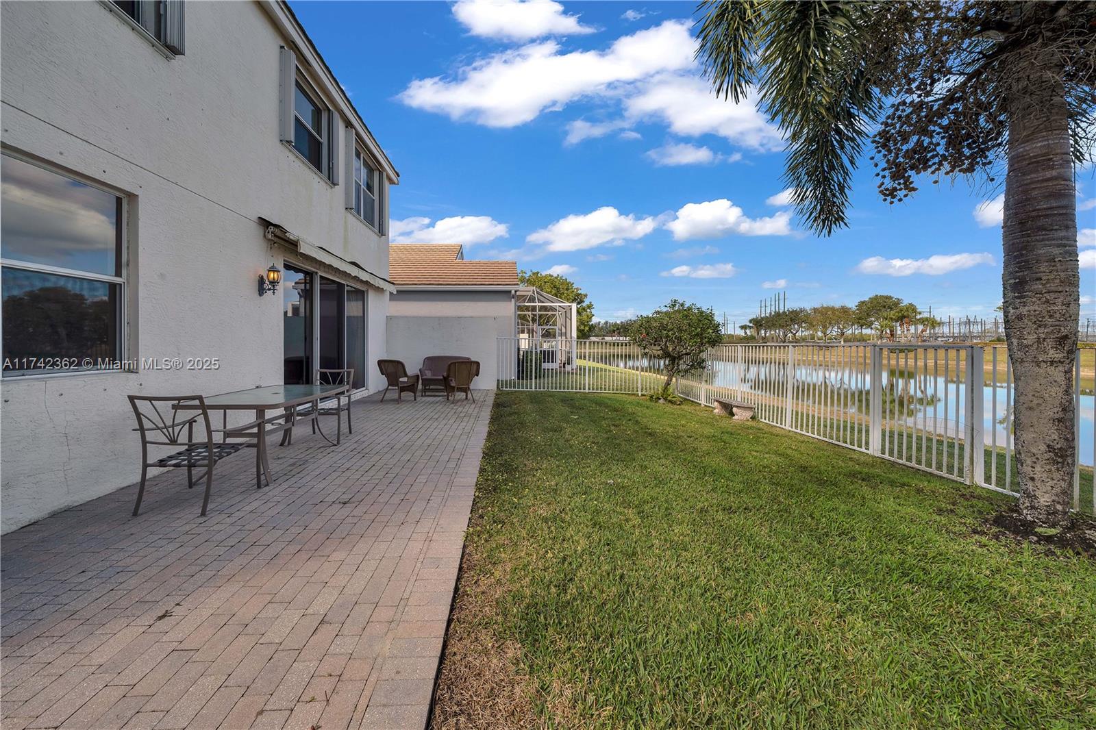 207 Berenger Walk, Royal Palm Beach, Florida image 45