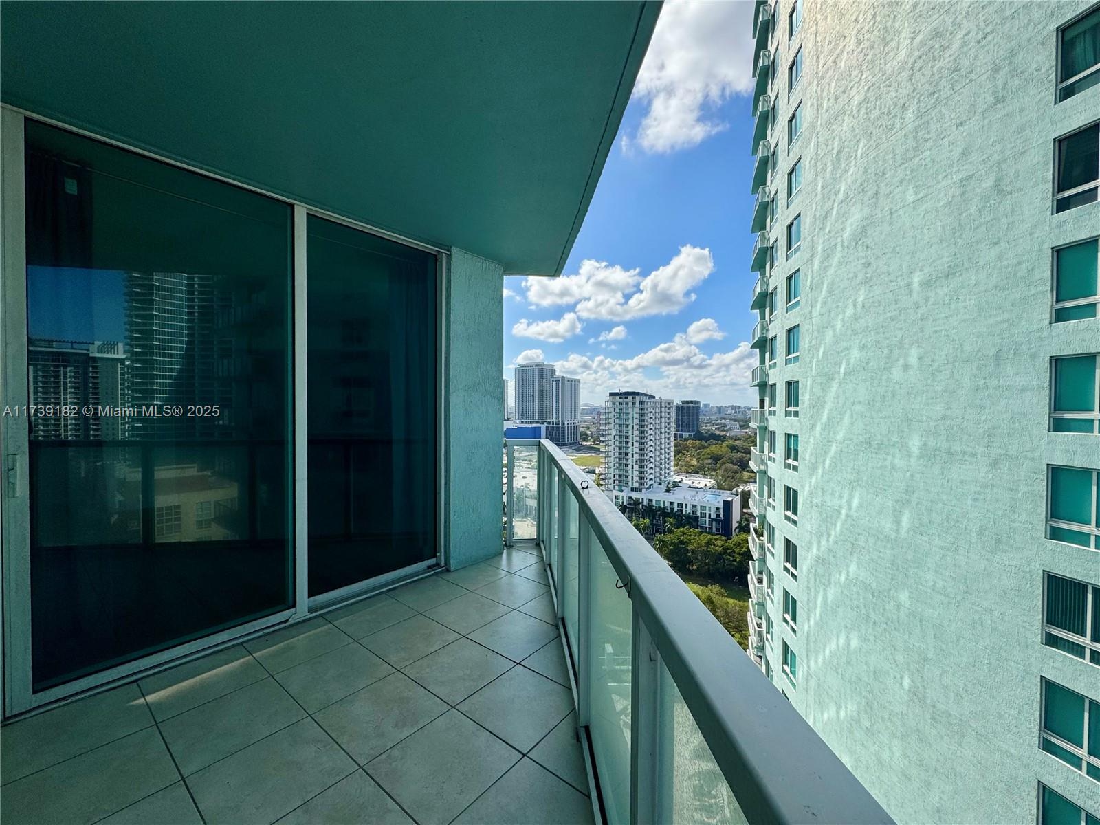 1900 N Bayshore Dr #2010, Miami, Florida image 14