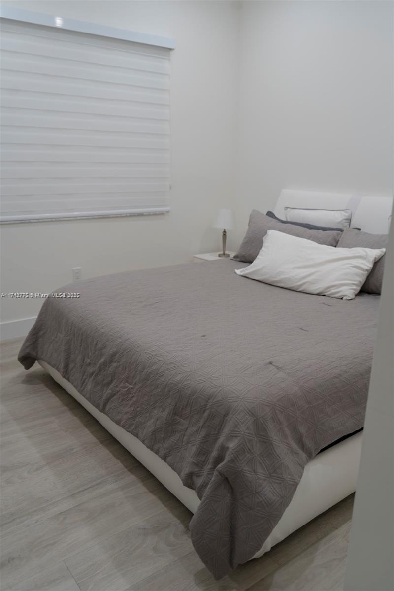8143 NW 45th St, Doral, Florida image 20