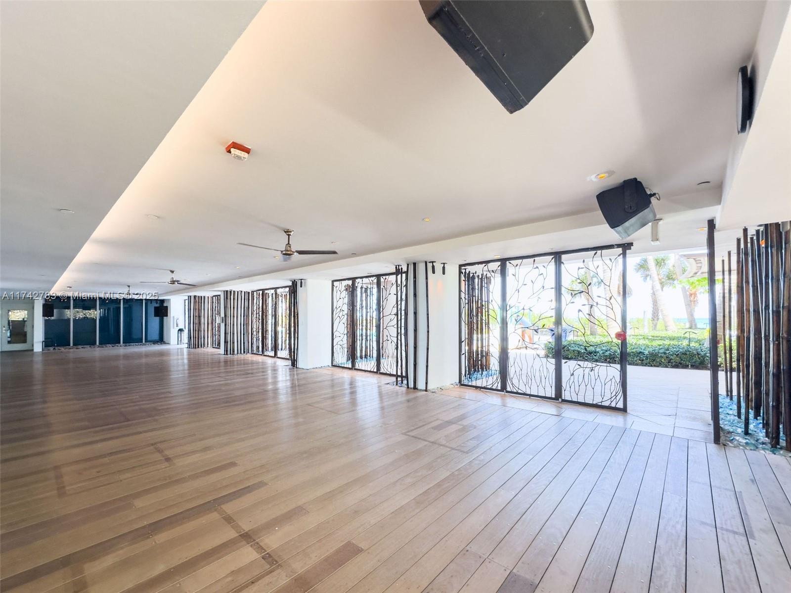 6799 Collins Ave #211, Miami Beach, Florida image 35