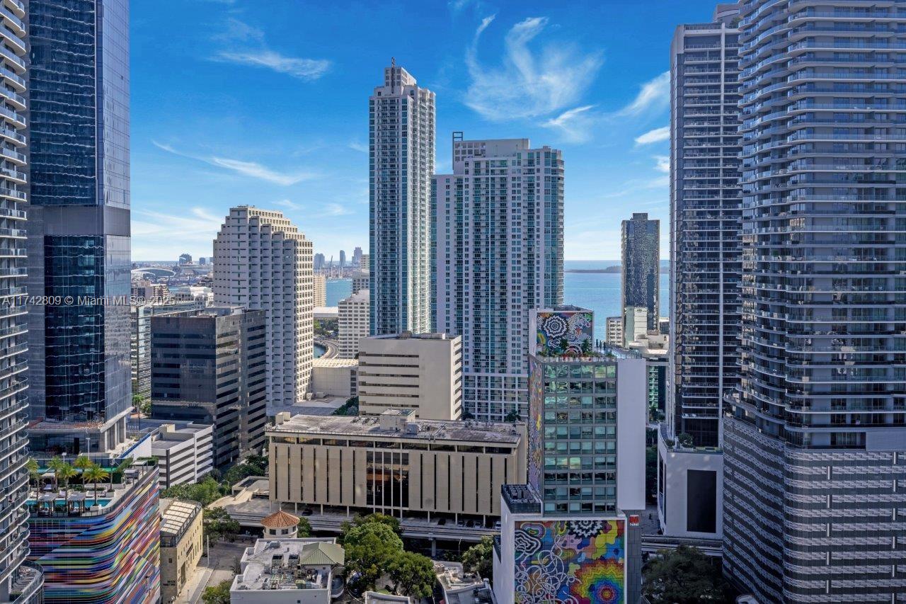 999 SW 1st Ave #1511, Miami FL 33130