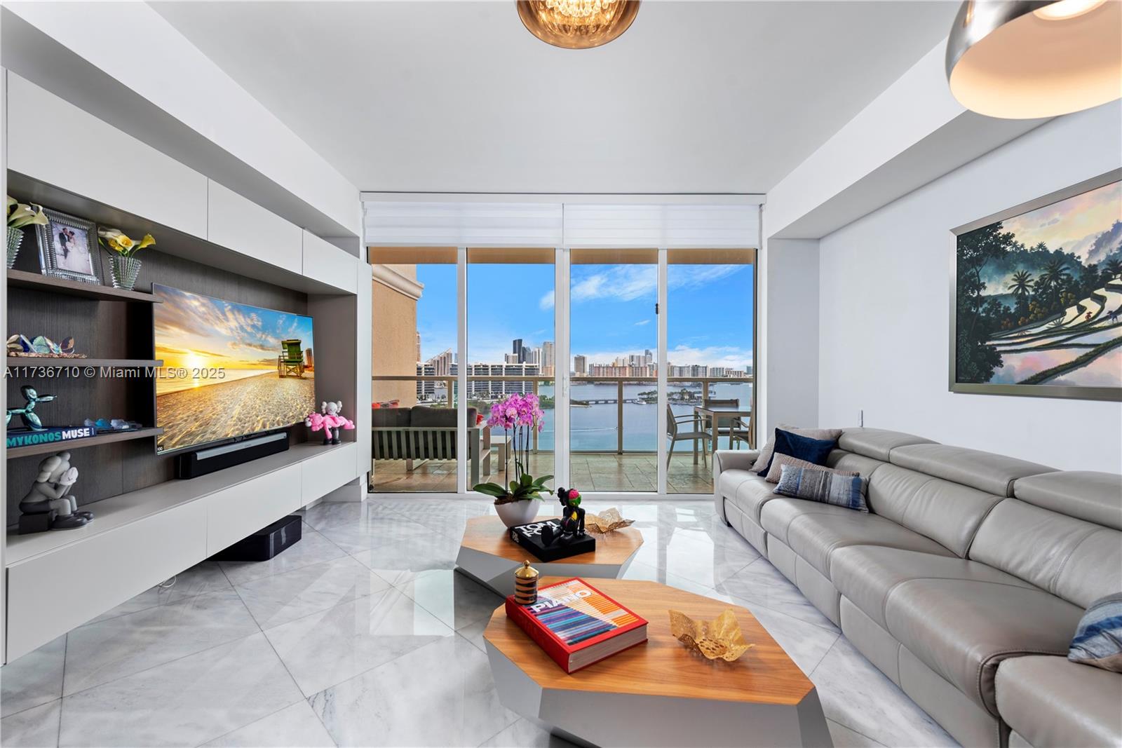 Apartamento en Venta en Aventura, FL