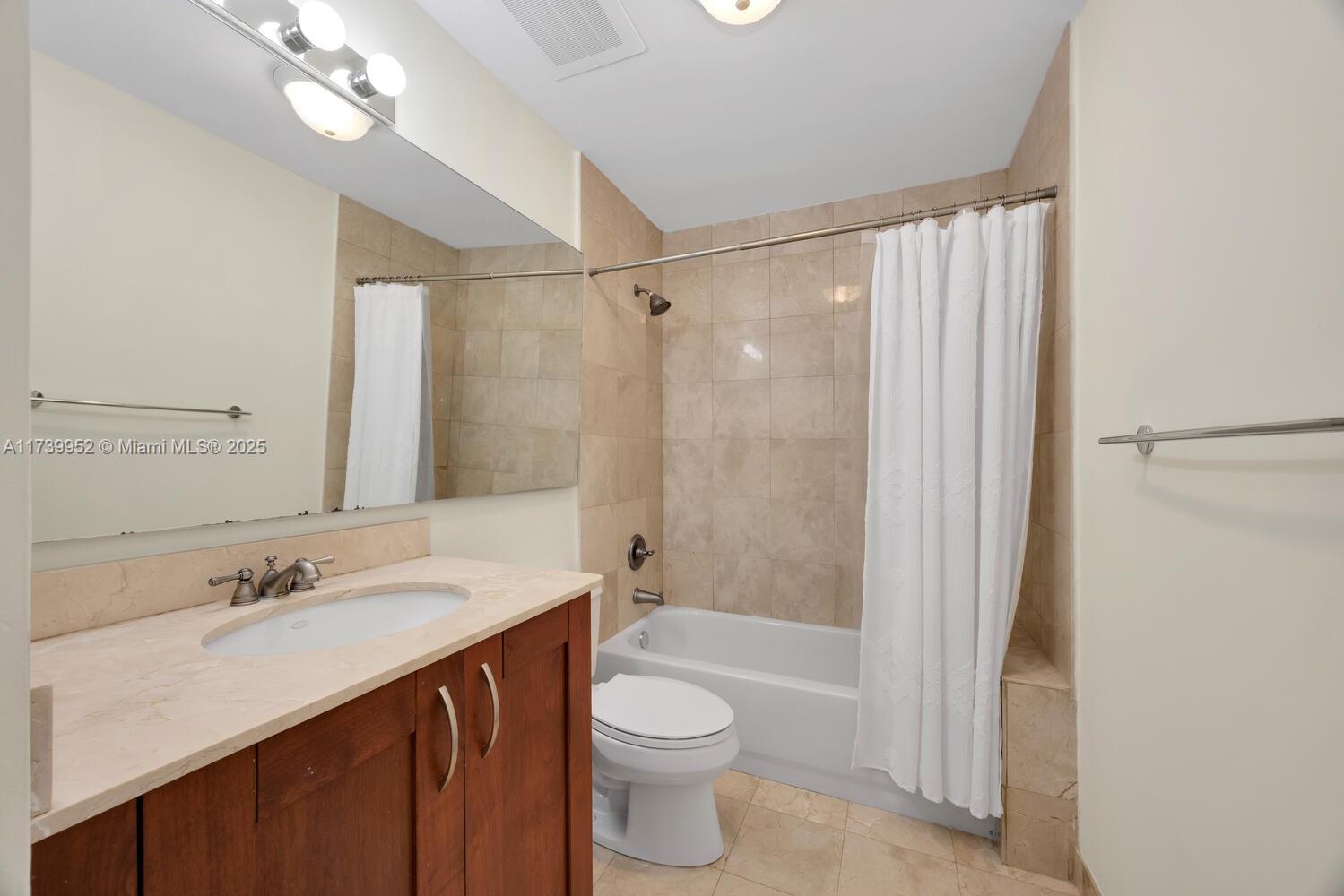 50 Alhambra Cir #403, Coral Gables, Florida image 22