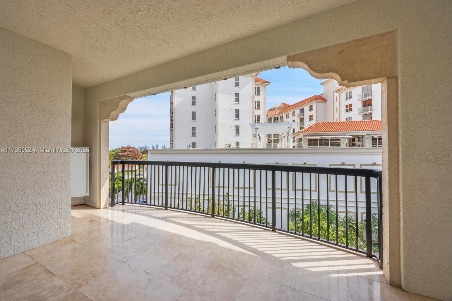 50 Alhambra Cir #403, Coral Gables, Florida image 8