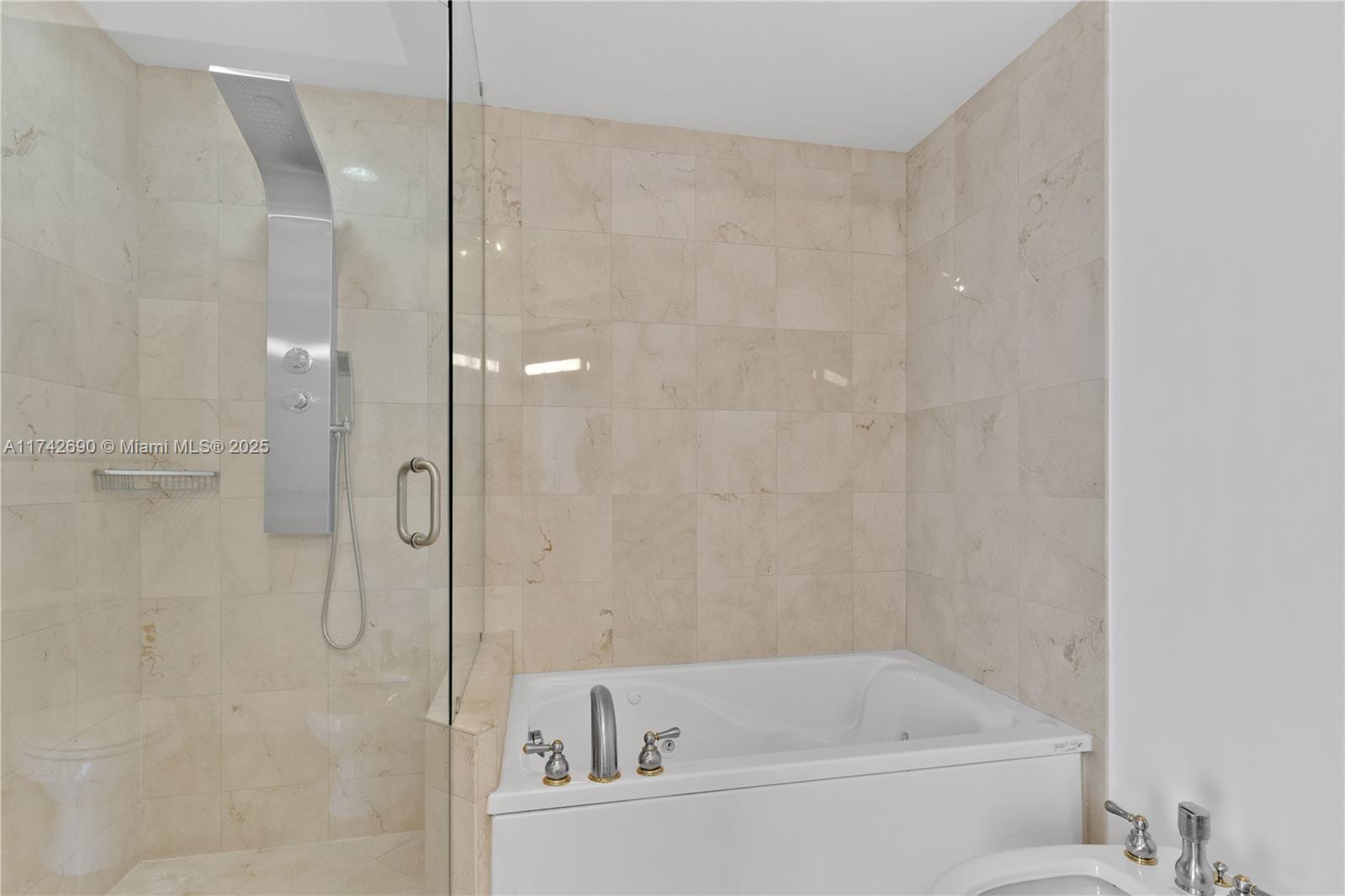 Listing Photo 17