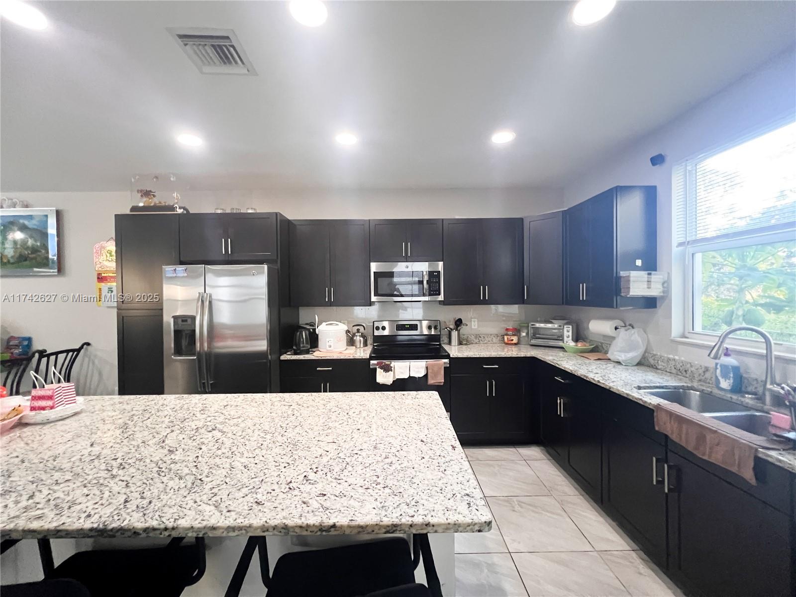 6411 Osprey Landing St, Davie, Florida image 9