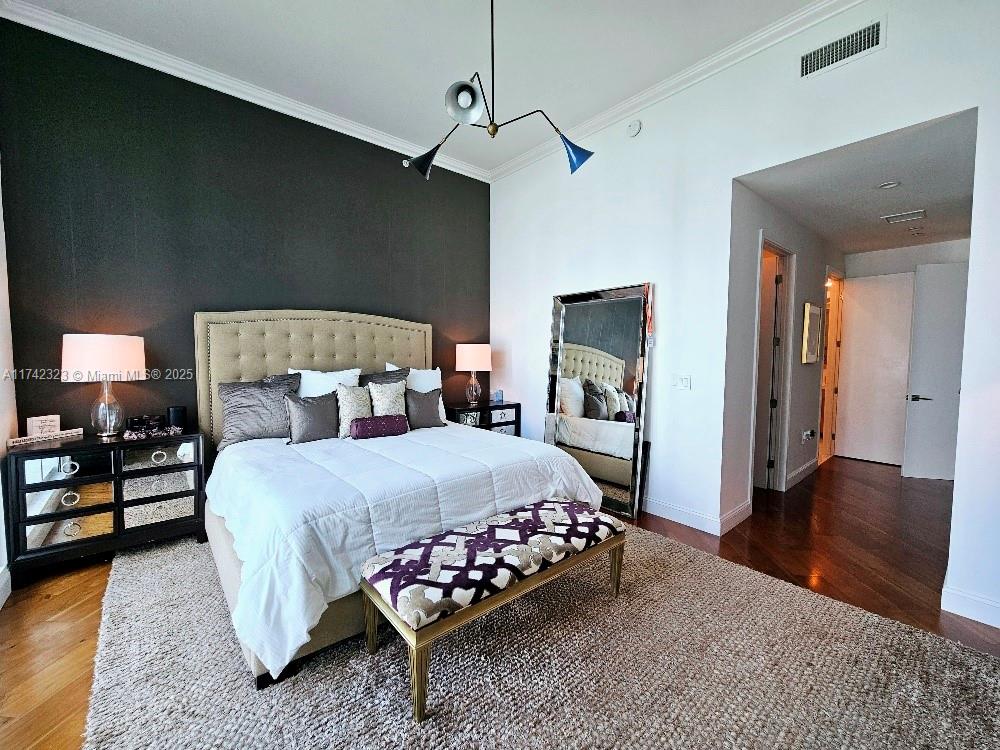 900 Brickell Key Blvd #1202, Miami FL 33131
