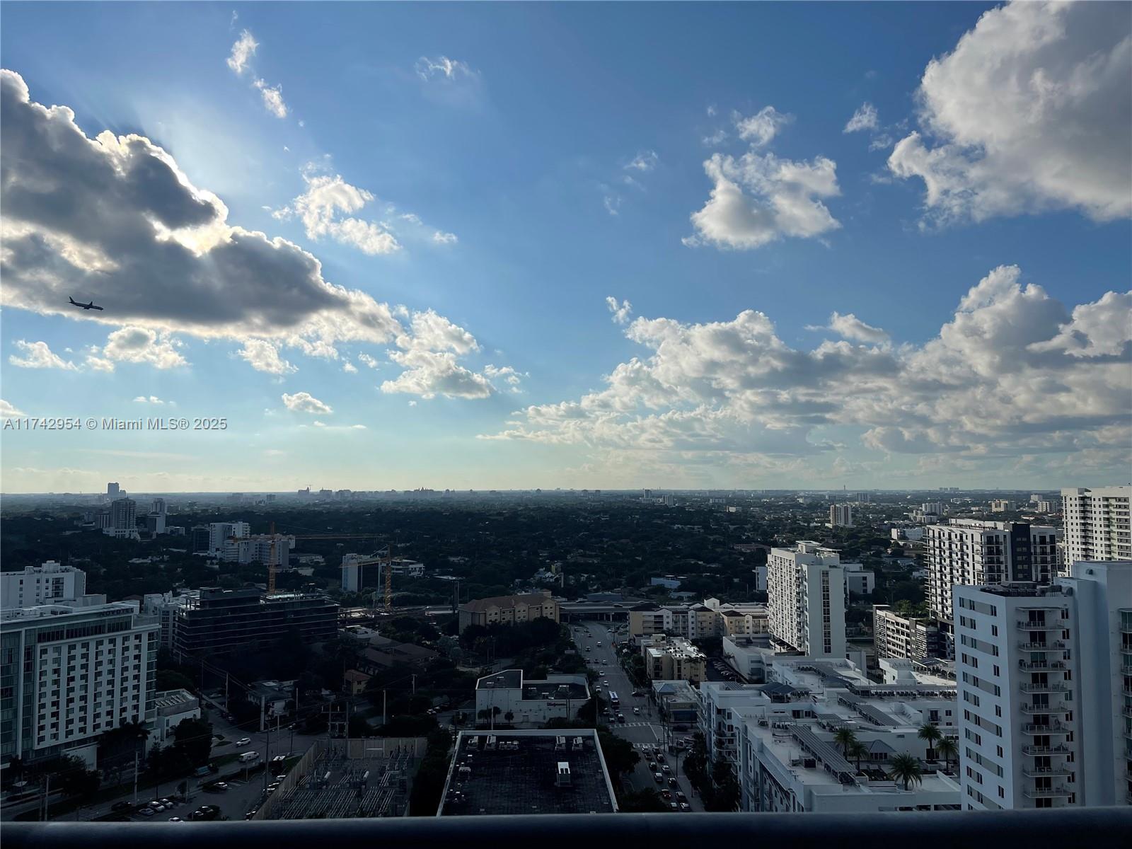 60 SW 13th St #2319, Miami FL 33130