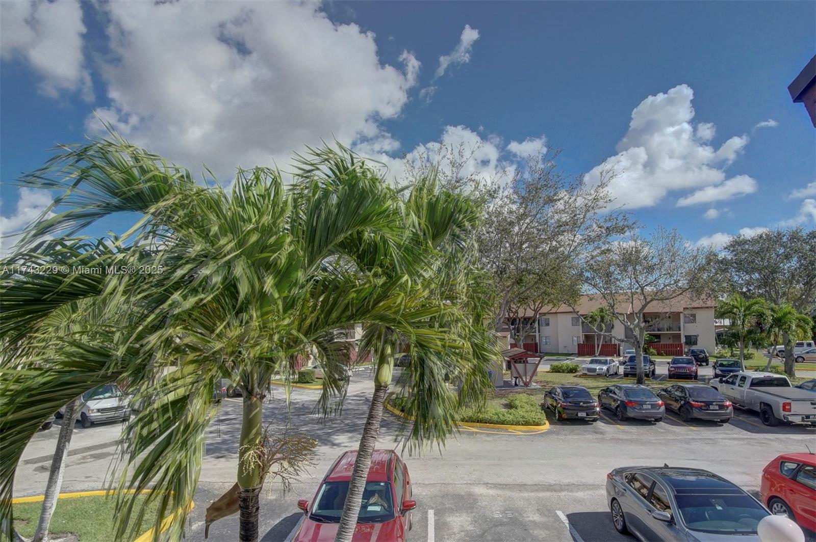 7931 Southgate Blvd #E12, North Lauderdale, Florida image 3