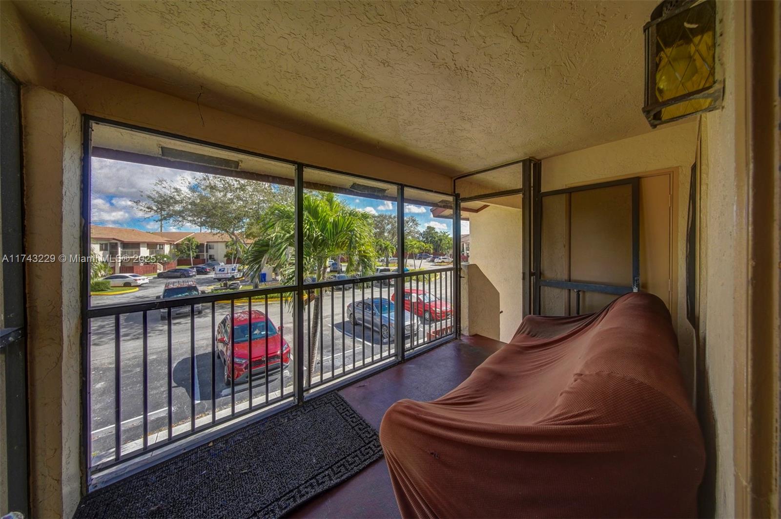 7931 Southgate Blvd #E12, North Lauderdale, Florida image 4