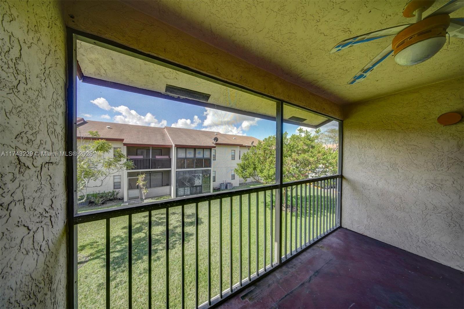 7931 Southgate Blvd #E12, North Lauderdale, Florida image 6