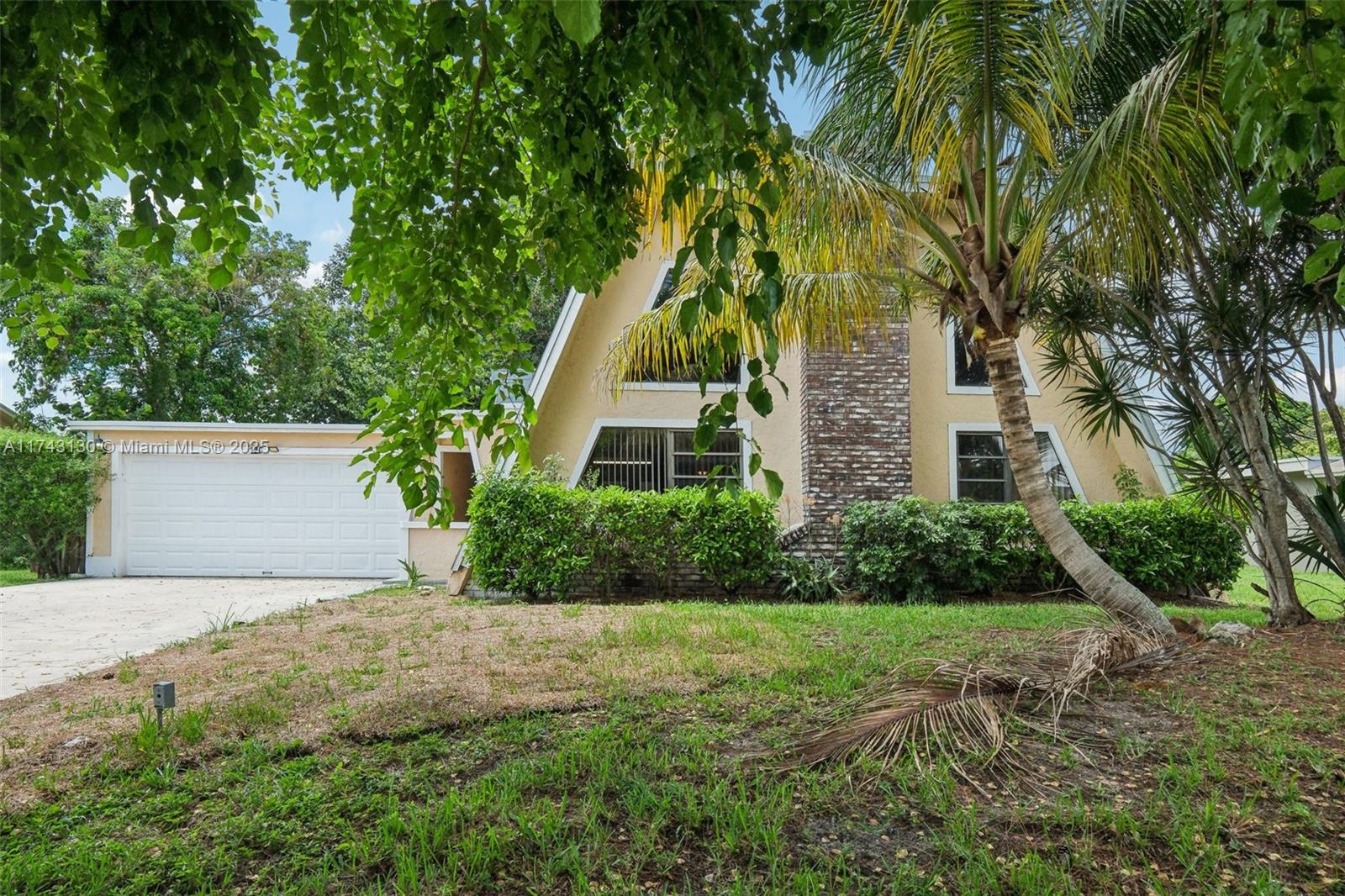 126 Barcelona Dr, Royal Palm Beach, Florida image 6