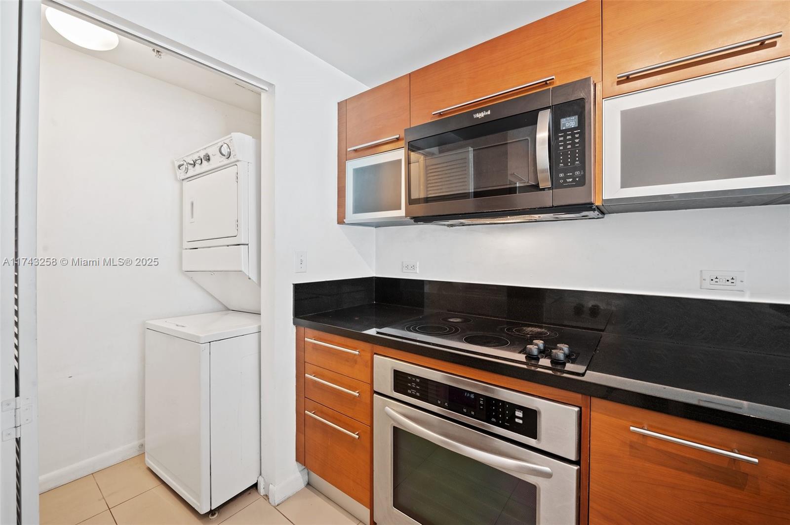 Listing Photo 6