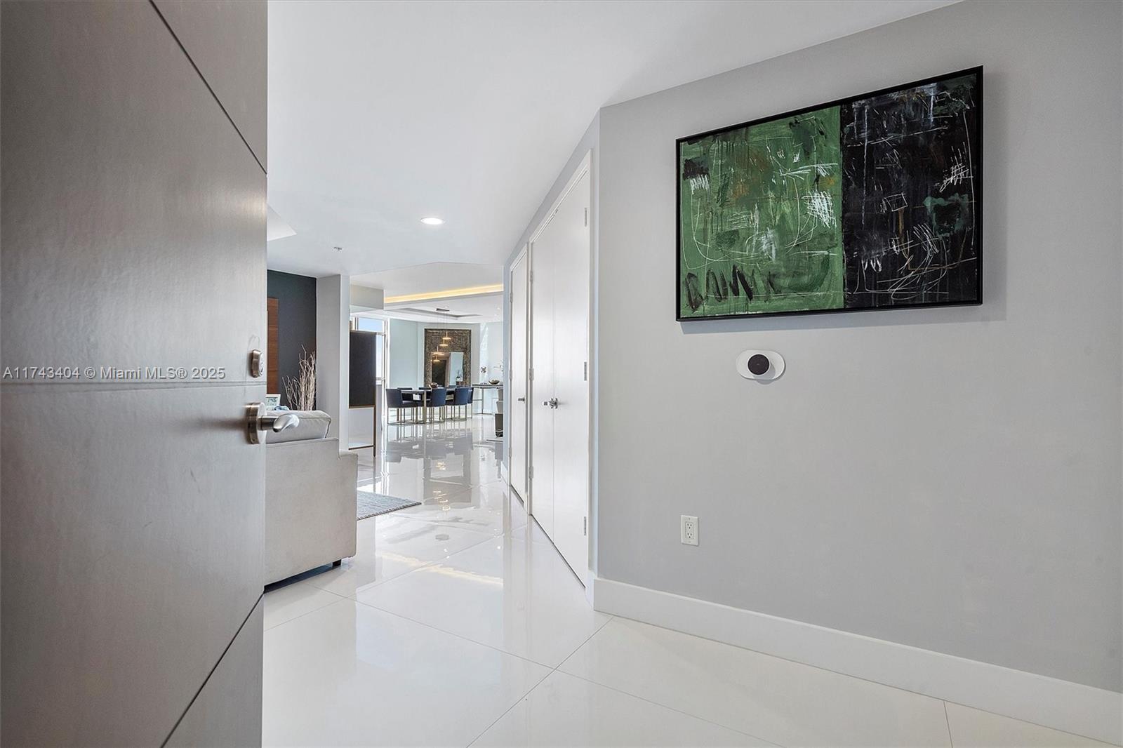 17301 Biscayne Blvd #2302, North Miami Beach, Florida image 2