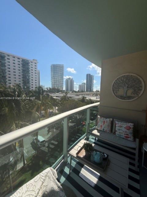 Residential, Sunny Isles Beach, Florida image 27