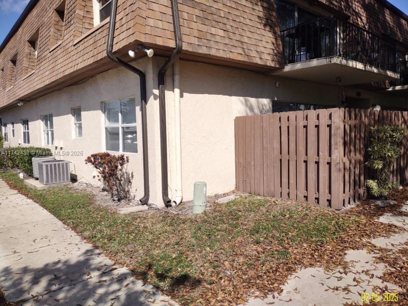 7403 W Sunrise Blvd #A1, Plantation, Florida image 2