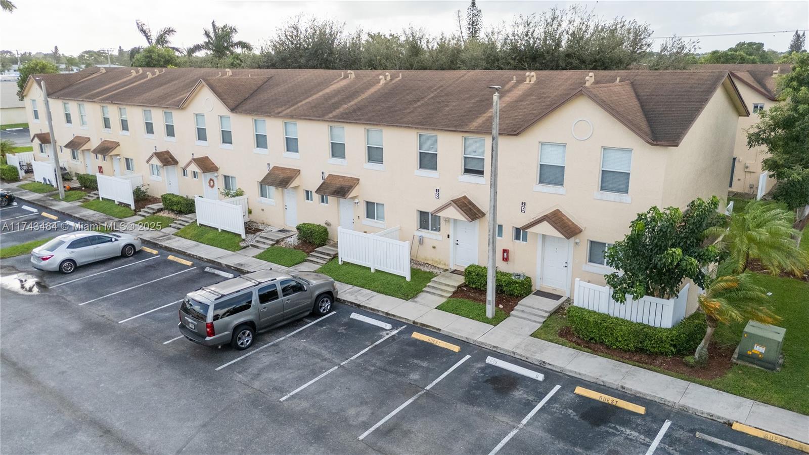 6619 Winfield Blvd #9-2, Margate, Florida image 11