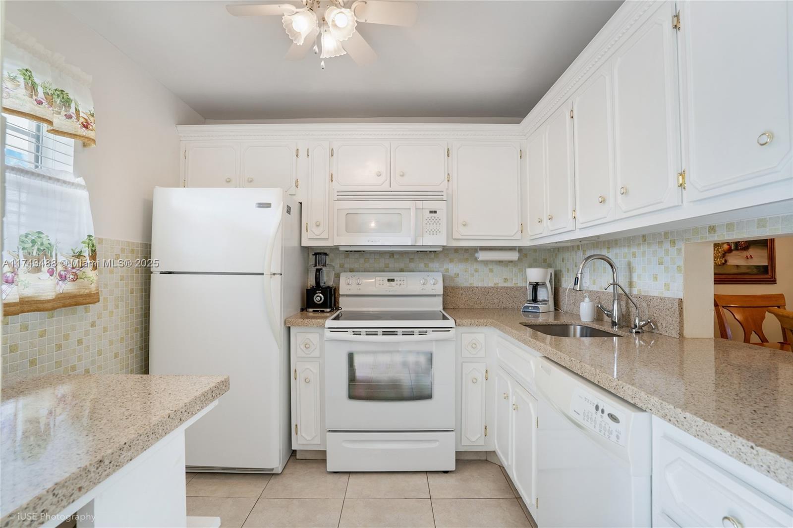 2800 NW 47th Ter #108B, Lauderdale Lakes, Florida image 4