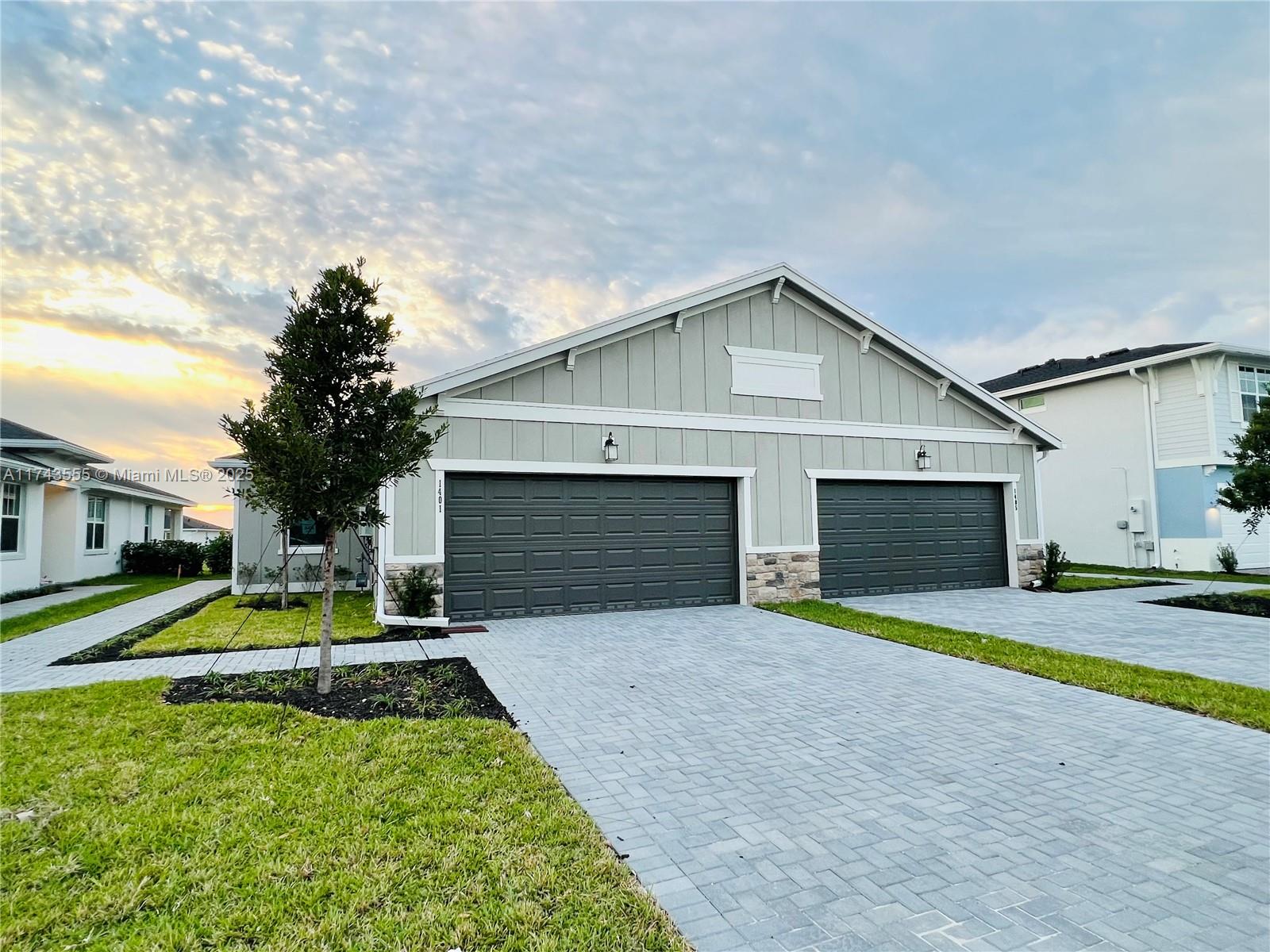 1401 Haywagon Trl Unit , Loxahatchee, Florida 33470