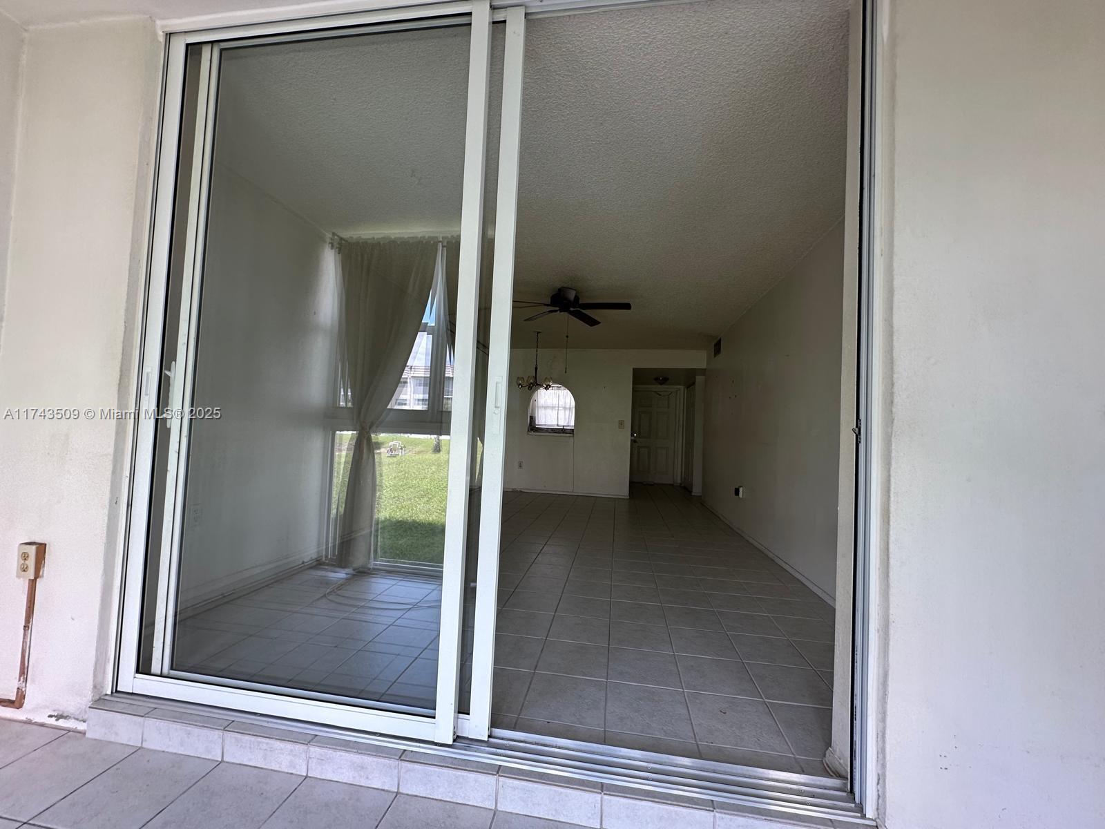 8450 Sunrise Lakes Blvd #107, Sunrise, Florida image 18