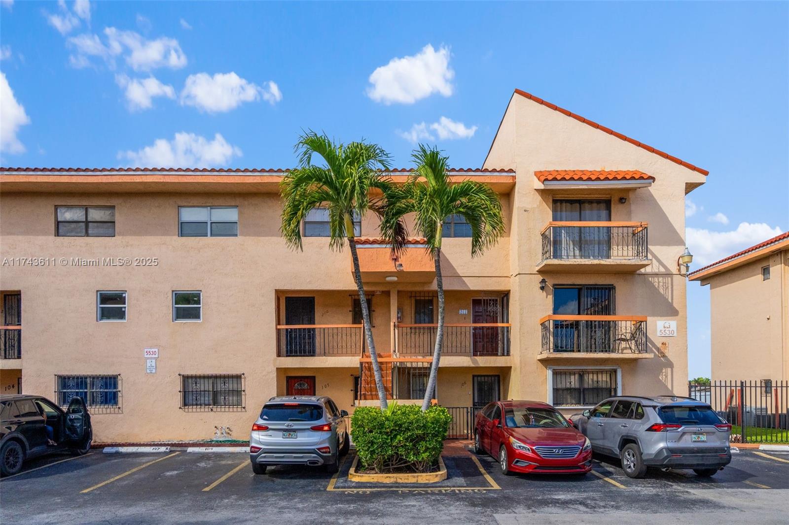 5530 W 26th Ct #209, Hialeah, Florida image 2