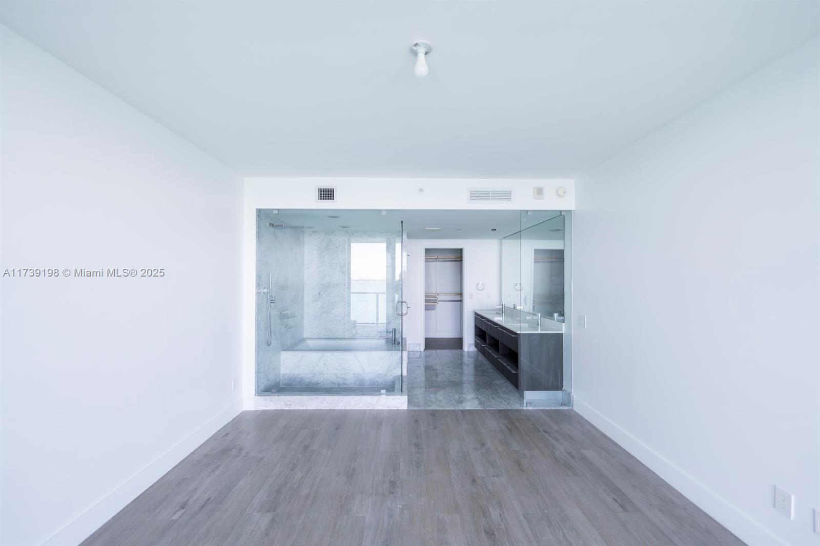 3131 NE 7th Ave #1904, Miami FL 33137