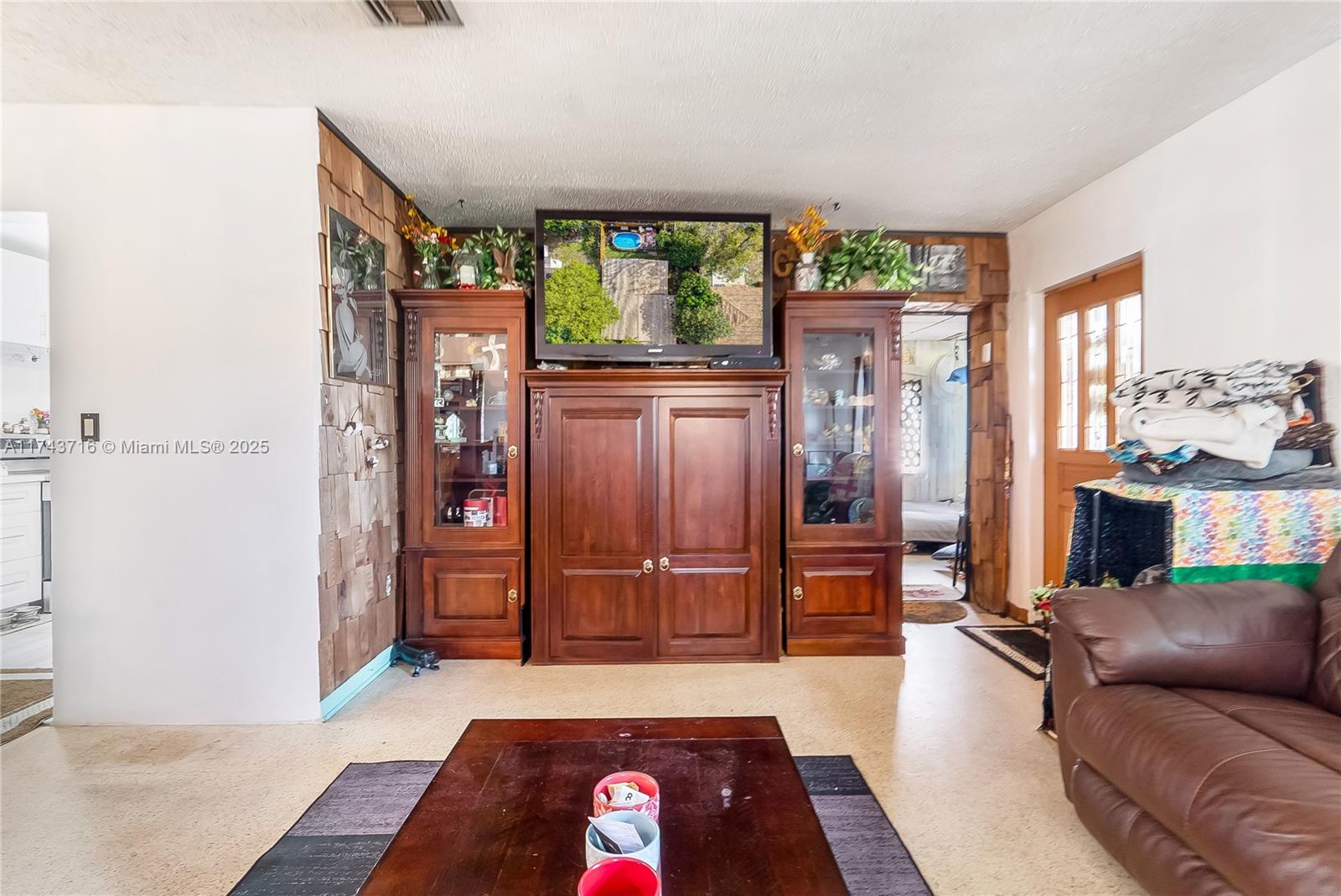 5708 SW 39th St, West Park, Florida image 9