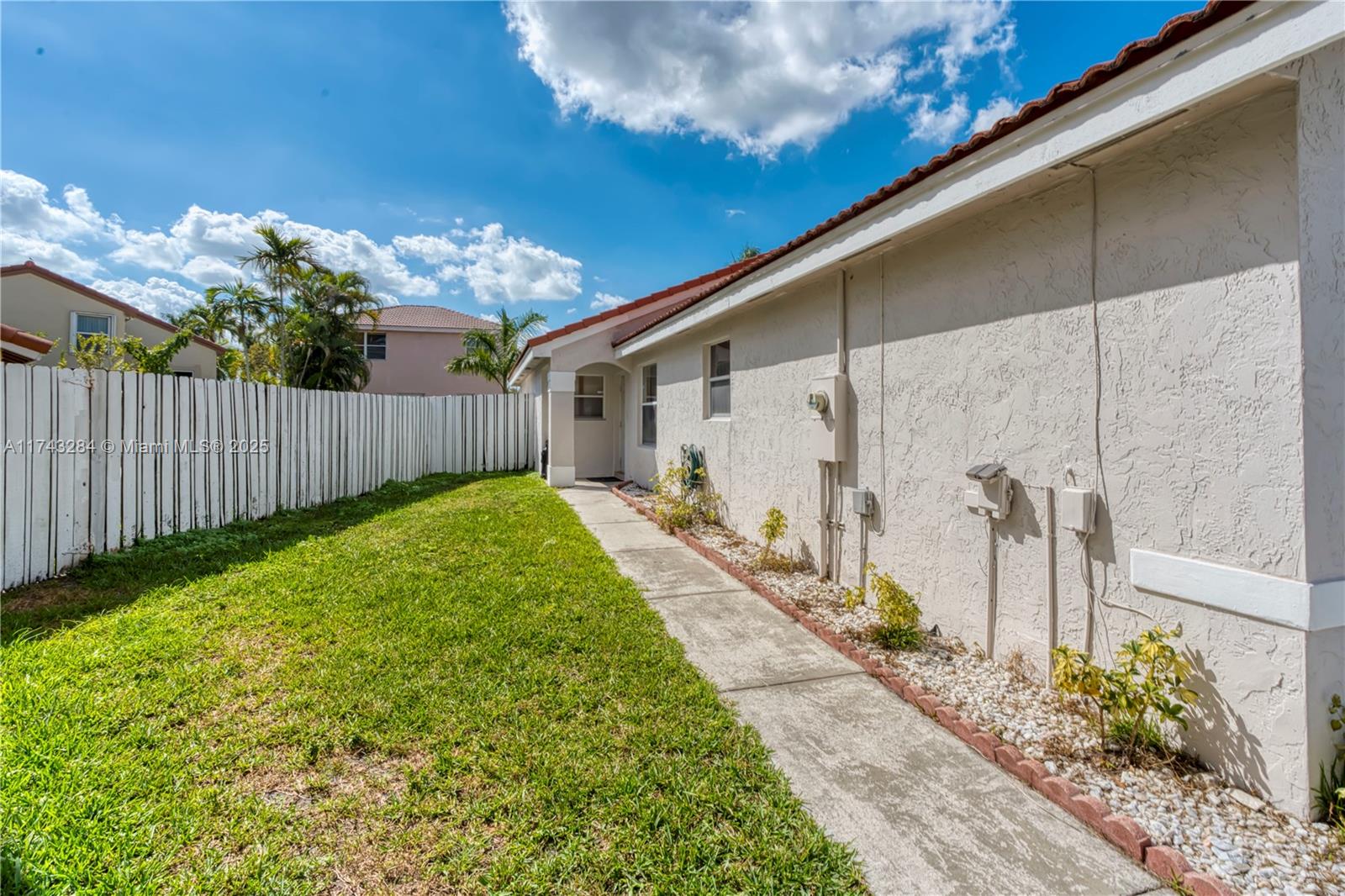 Listing Photo 22