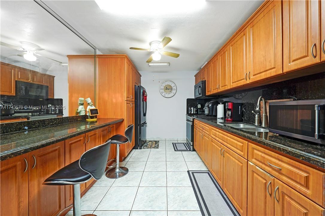 3834 NW 213th St, Miami Gardens, Florida image 3
