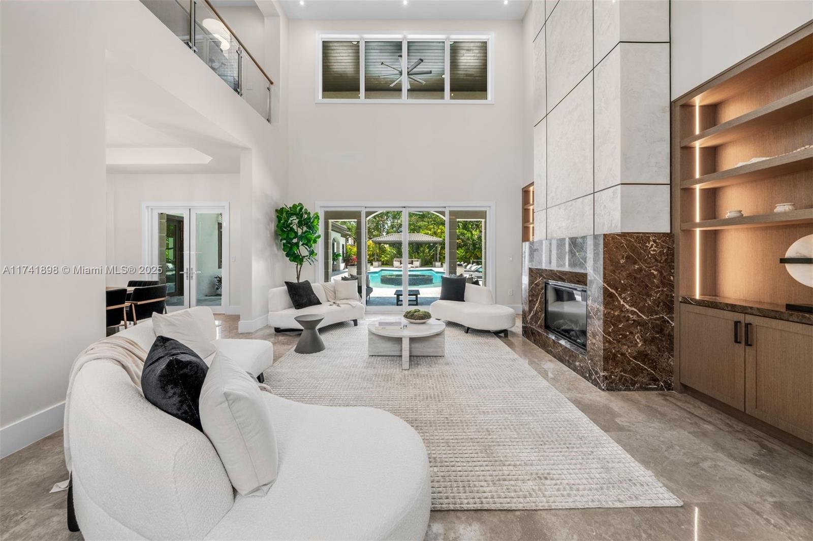 6080 SW 104th St, Pinecrest, Florida image 10