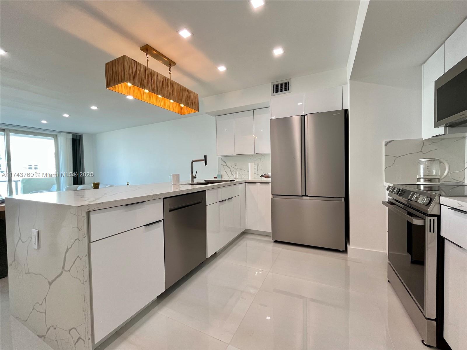 9499 Collins Ave #506, Surfside FL 33154