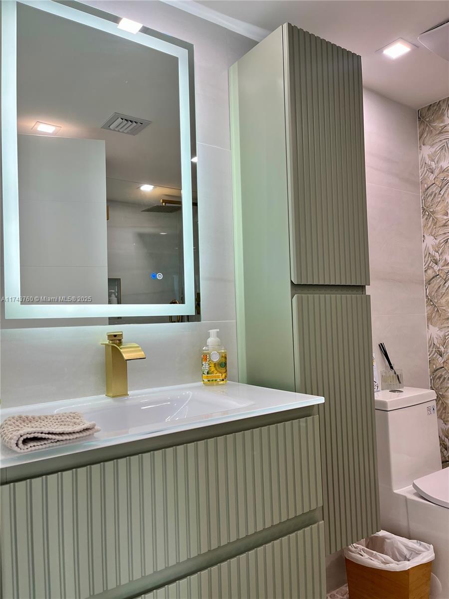9499 Collins Ave #506, Surfside FL 33154