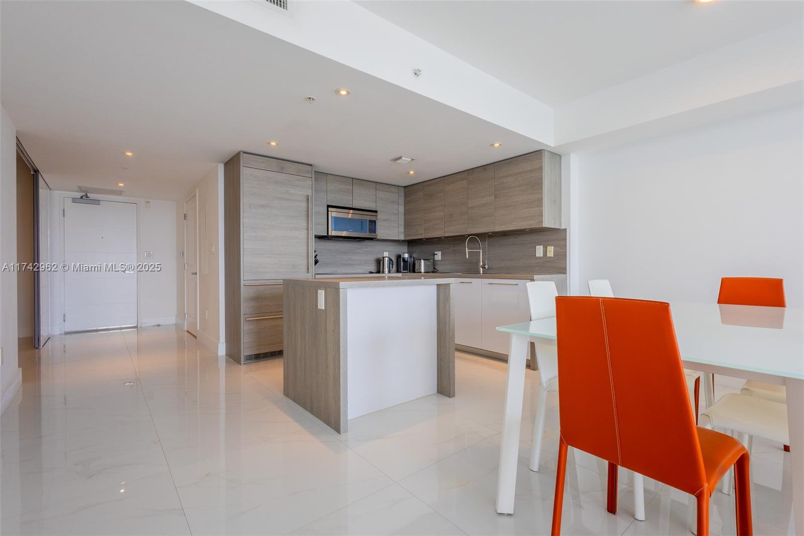 400 Sunny Isles Blvd #602, Sunny Isles Beach, Florida image 10