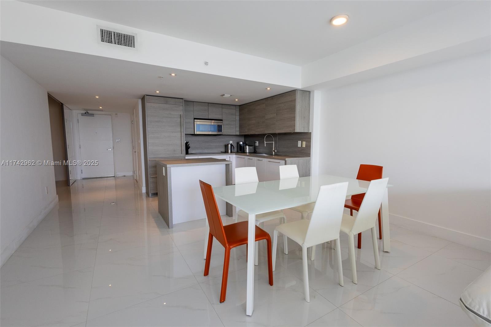 400 Sunny Isles Blvd #602, Sunny Isles Beach, Florida image 8