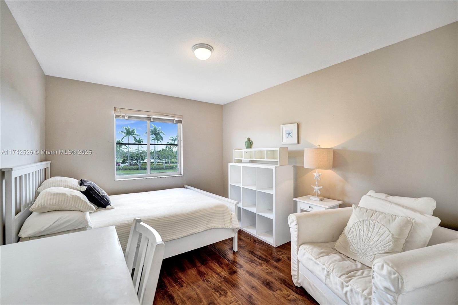 3892 Falcon Ridge Cir, Weston, Florida image 23