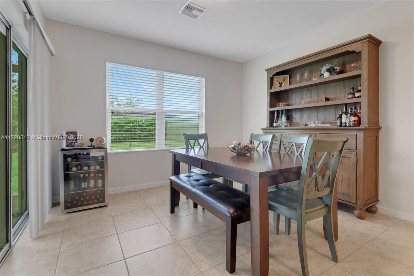 510 SE 23rd Ter, Cape Coral, Florida image 9