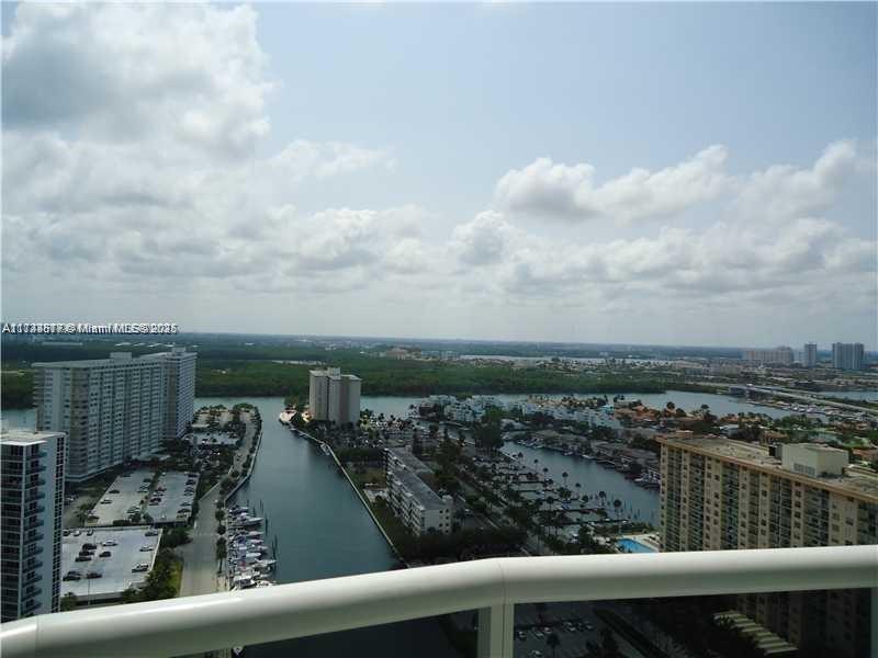 15811 Collins Ave #2605, Sunny Isles Beach FL 33160