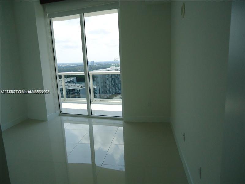 15811 Collins Ave #2605, Sunny Isles Beach FL 33160