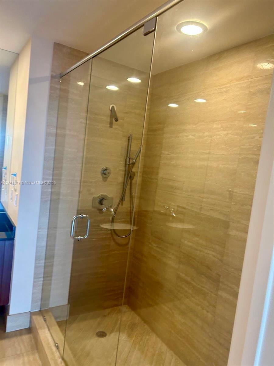 15811 Collins Ave #2605, Sunny Isles Beach FL 33160