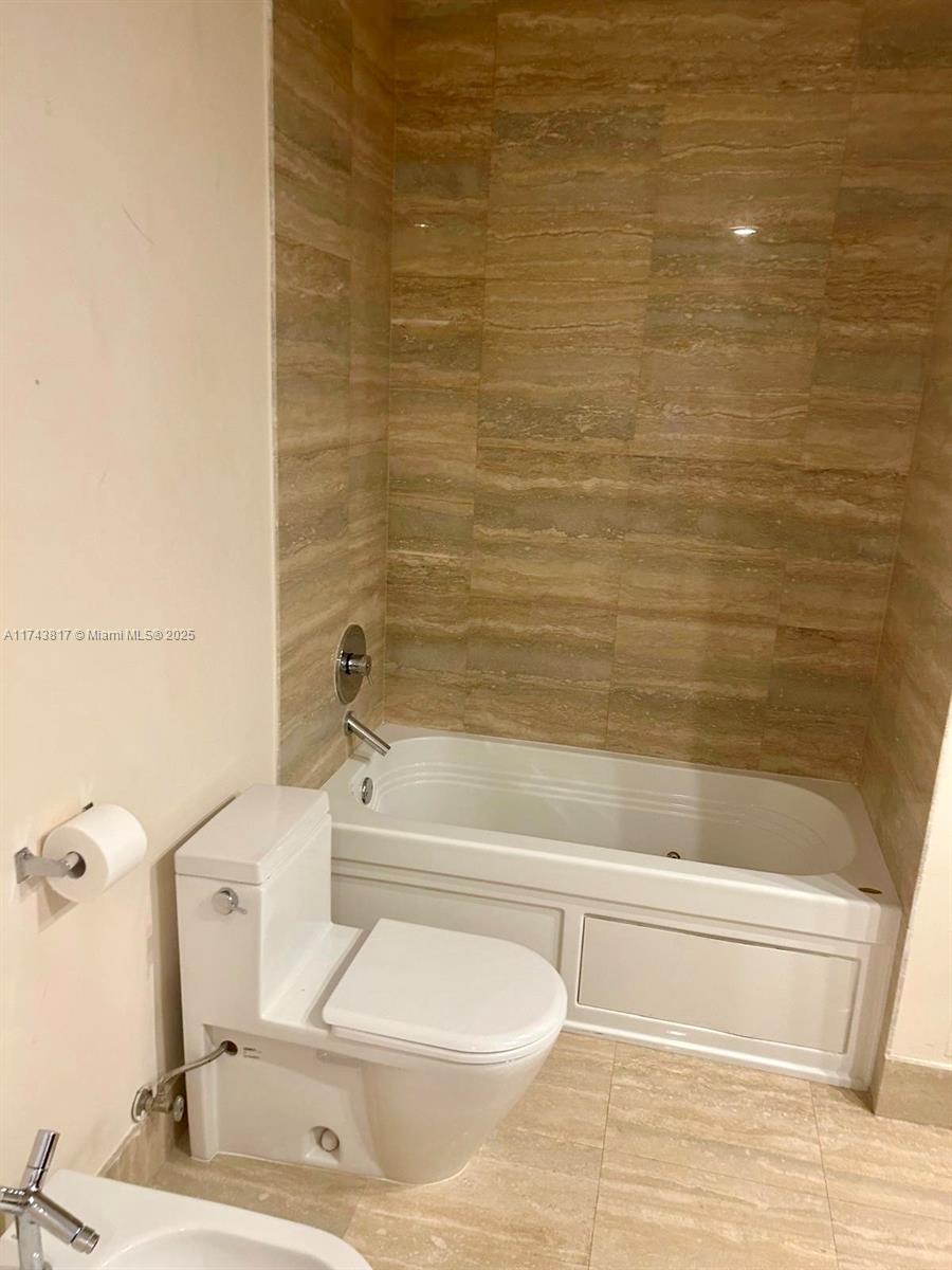 15811 Collins Ave #2605, Sunny Isles Beach FL 33160