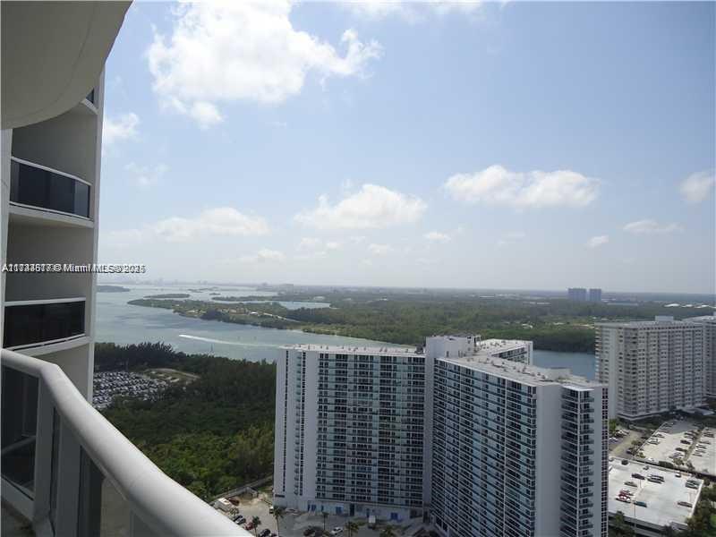 15811 Collins Ave #2605, Sunny Isles Beach FL 33160
