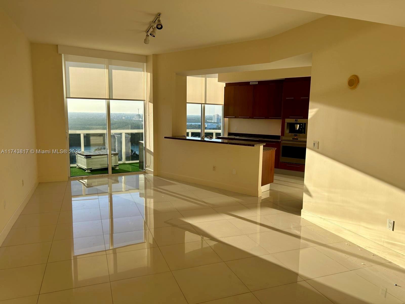 15811 Collins Ave #2605, Sunny Isles Beach FL 33160