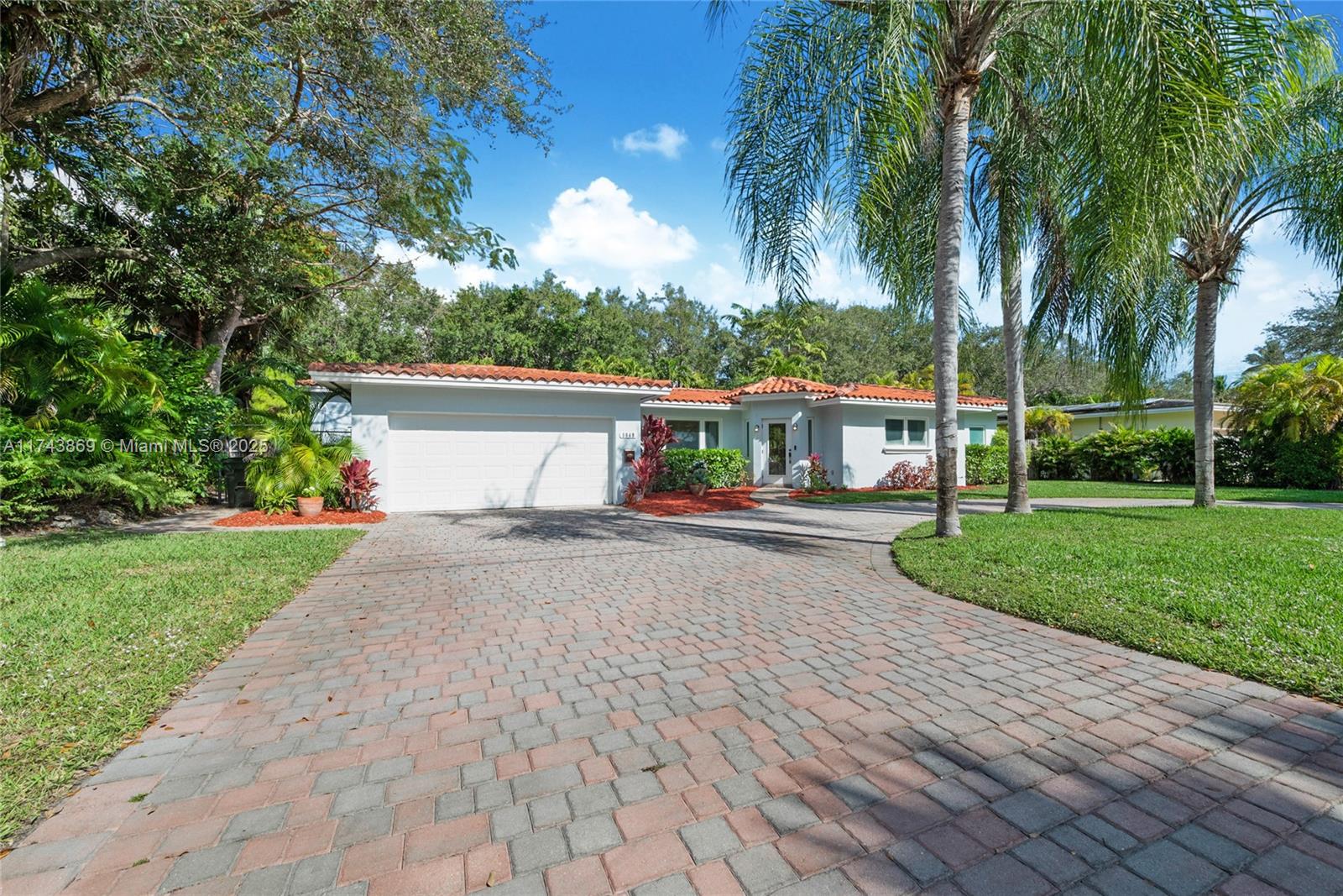 5949 SW 79th St, South Miami, Florida image 3