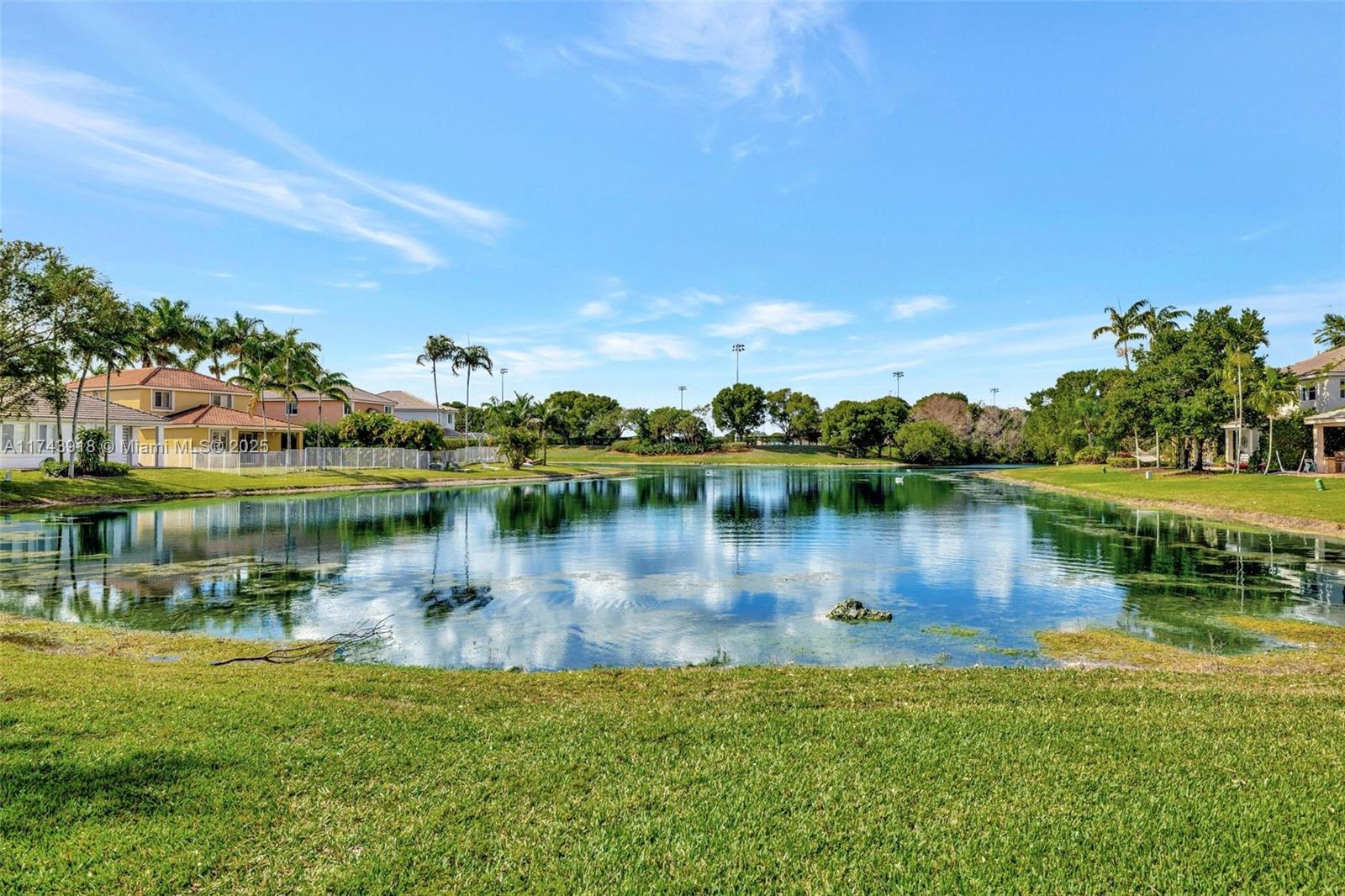 679 Conservation Dr, Weston, Florida image 46